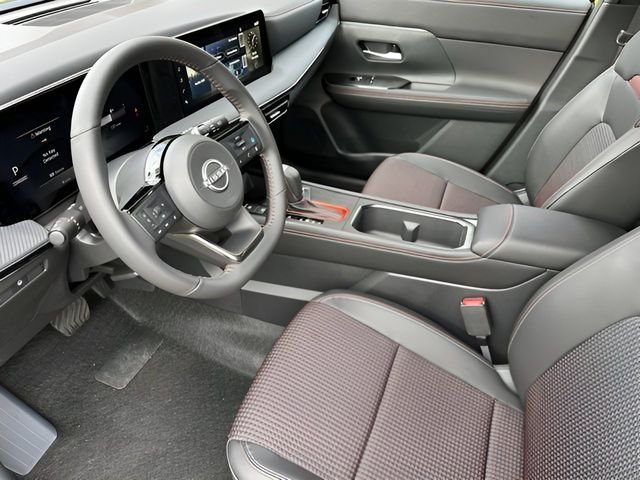 New 2025 White Nissan SR image 11