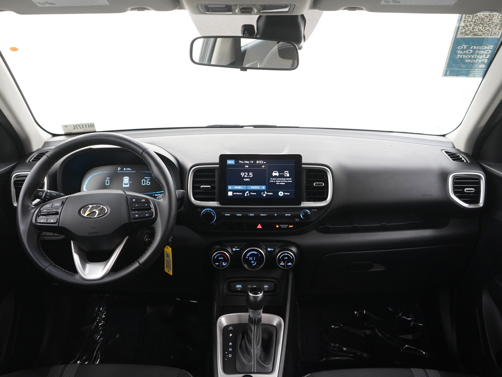 2023 Hyundai Venue SEL - Photo 13