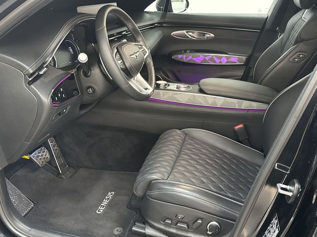 Used 2025 Black Genesis 3.5T Sport image 11