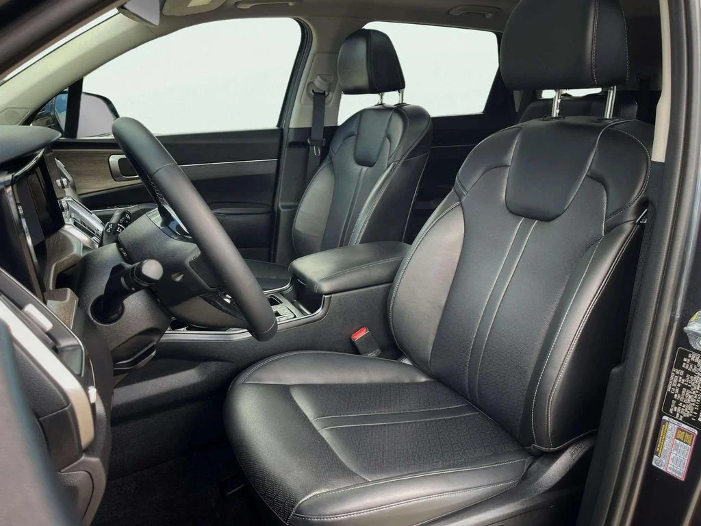 Used 2023 Gravity Gray Kia X-Line EX image 27