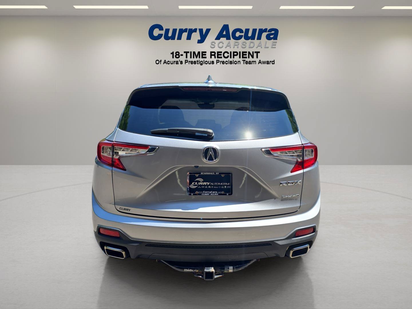 Certified Used 2023 Lunar Silver Metallic Acura SH-AWD image 4