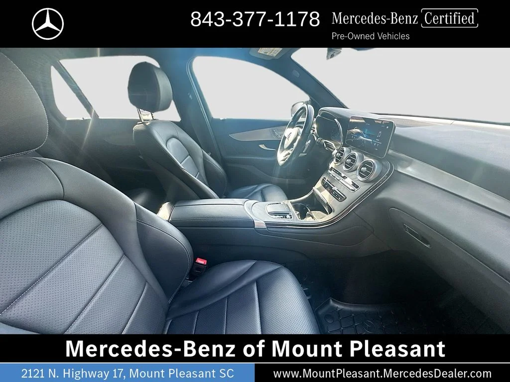 Used 2022 Gray Mercedes-Benz GLC 300 image 28