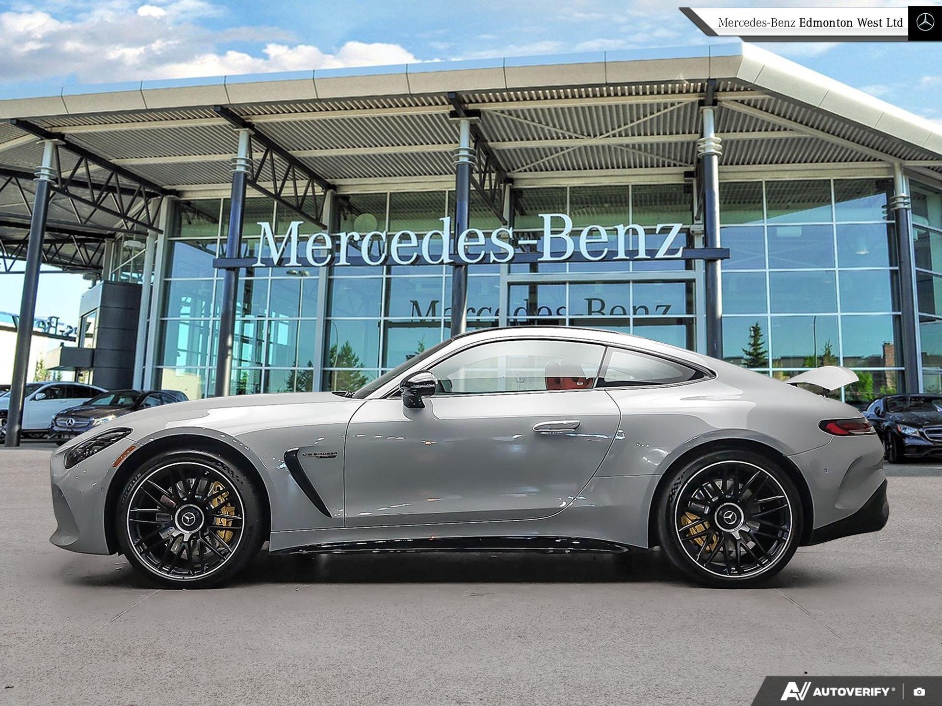 2024 Mercedes Benz AMG GT 63 photo 4