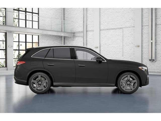 New 2026 MANUFAKTUR exclusive graphite grey magno Mercedes-Benz GLC 300 image 2
