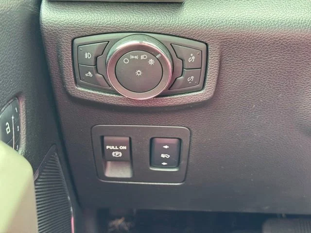 Used 2018 Red Ford LARIAT image 34