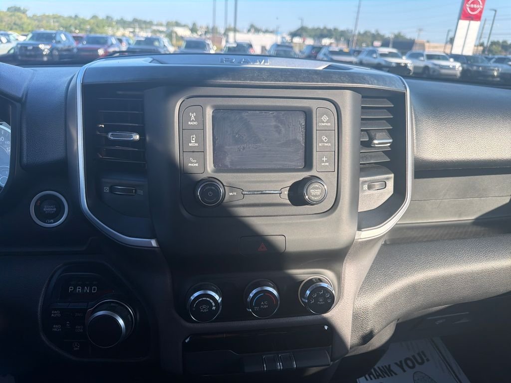 Used 2020 Silver Ram Big Horn/Lone Star image 21