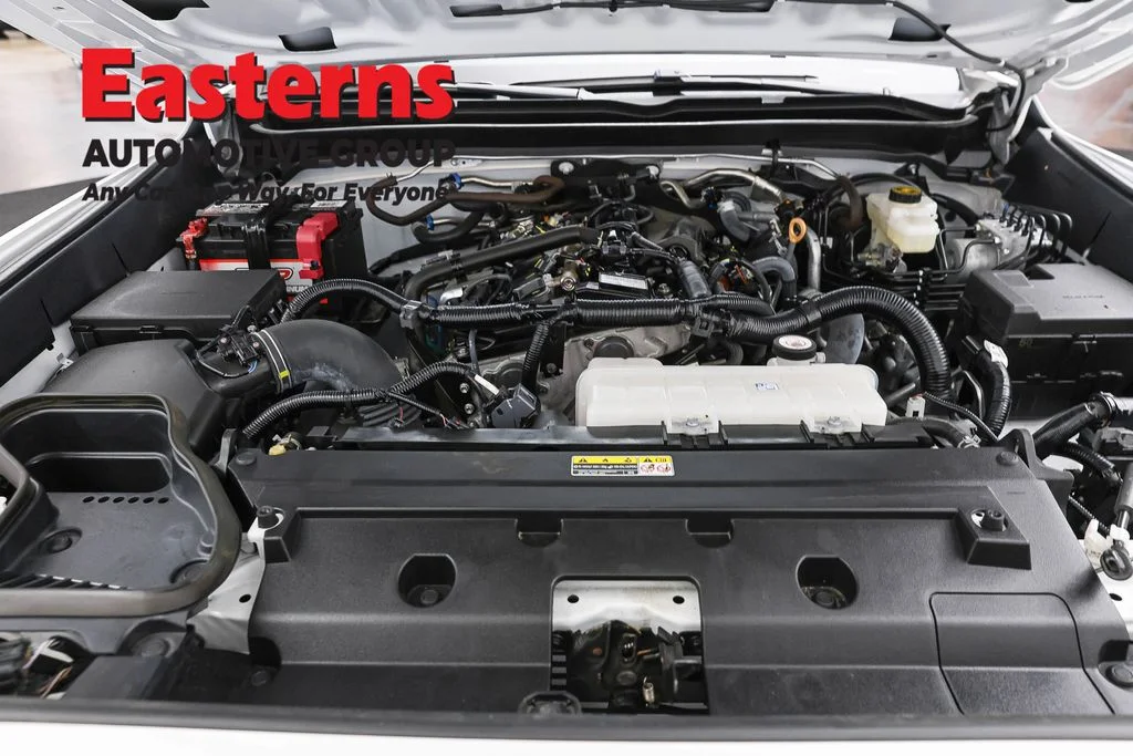 Used 2024 White Toyota SR image 7