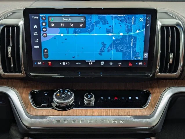 New 2027 Agate Black Metallic Ford King Ranch® image 40