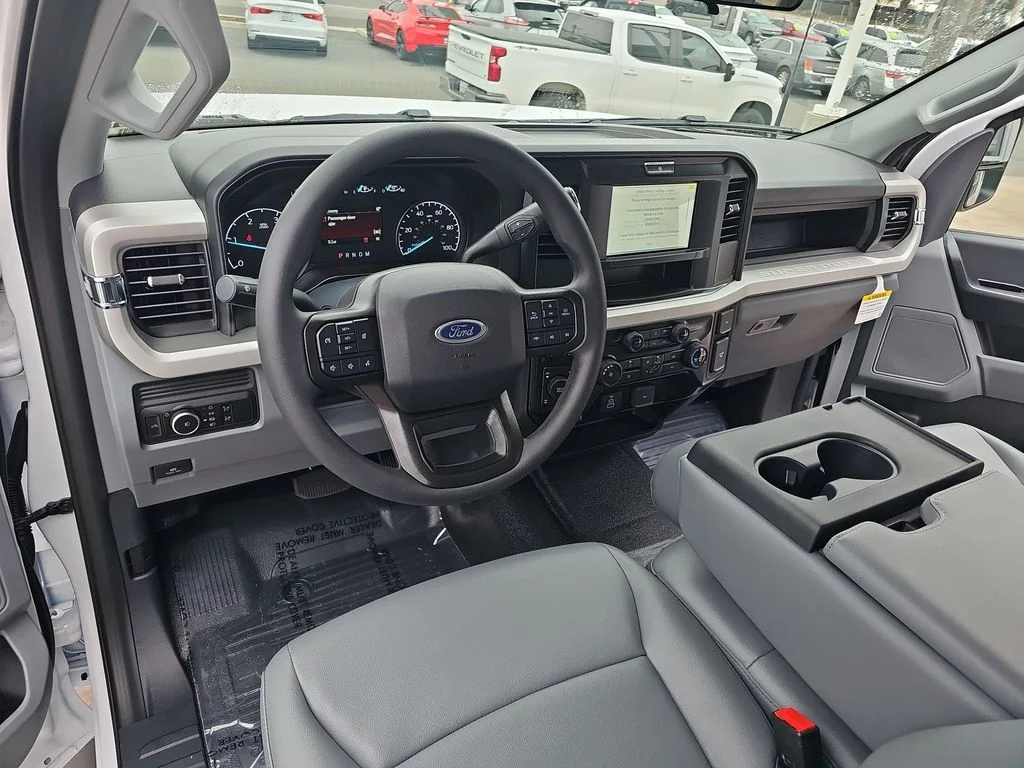 New 2026 Oxford White Ford F-250® XL image 15