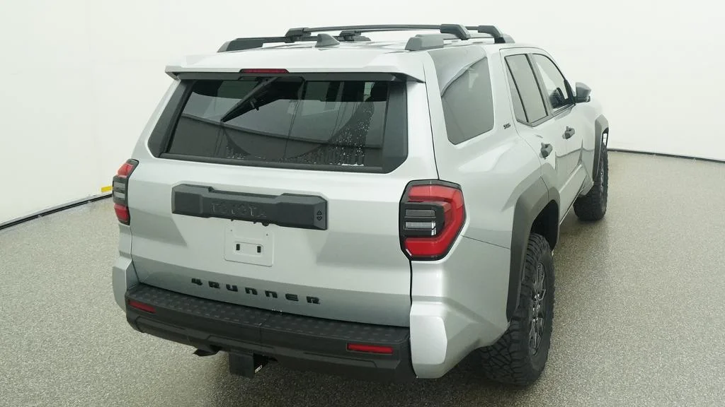New 2026 Cutting Edge Toyota SR5 image 22