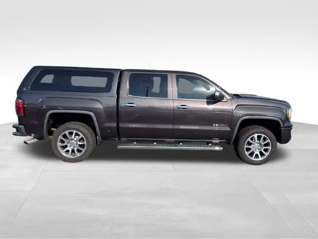 Used 2016 IRIDIUM METALLIC GMC Denali image 7