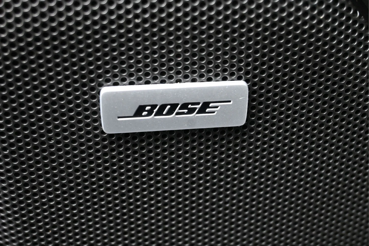 Used 2020 ONYX BLACK GMC AT4 image 9