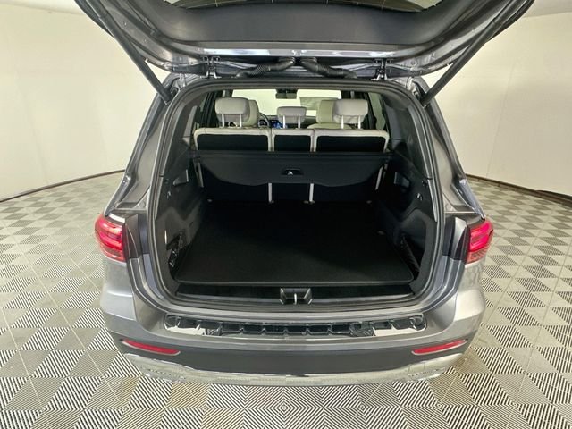 Used 2026 Gray Mercedes-Benz GLB 250 image 25