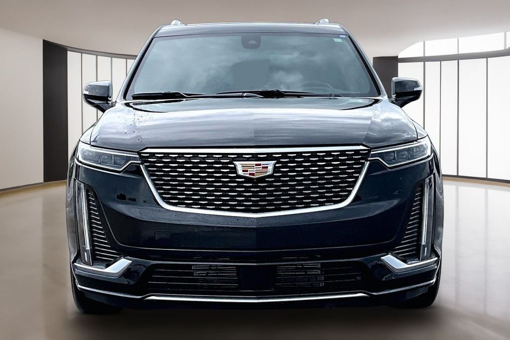 Used 2025 Black Cadillac Premium Luxury image 3