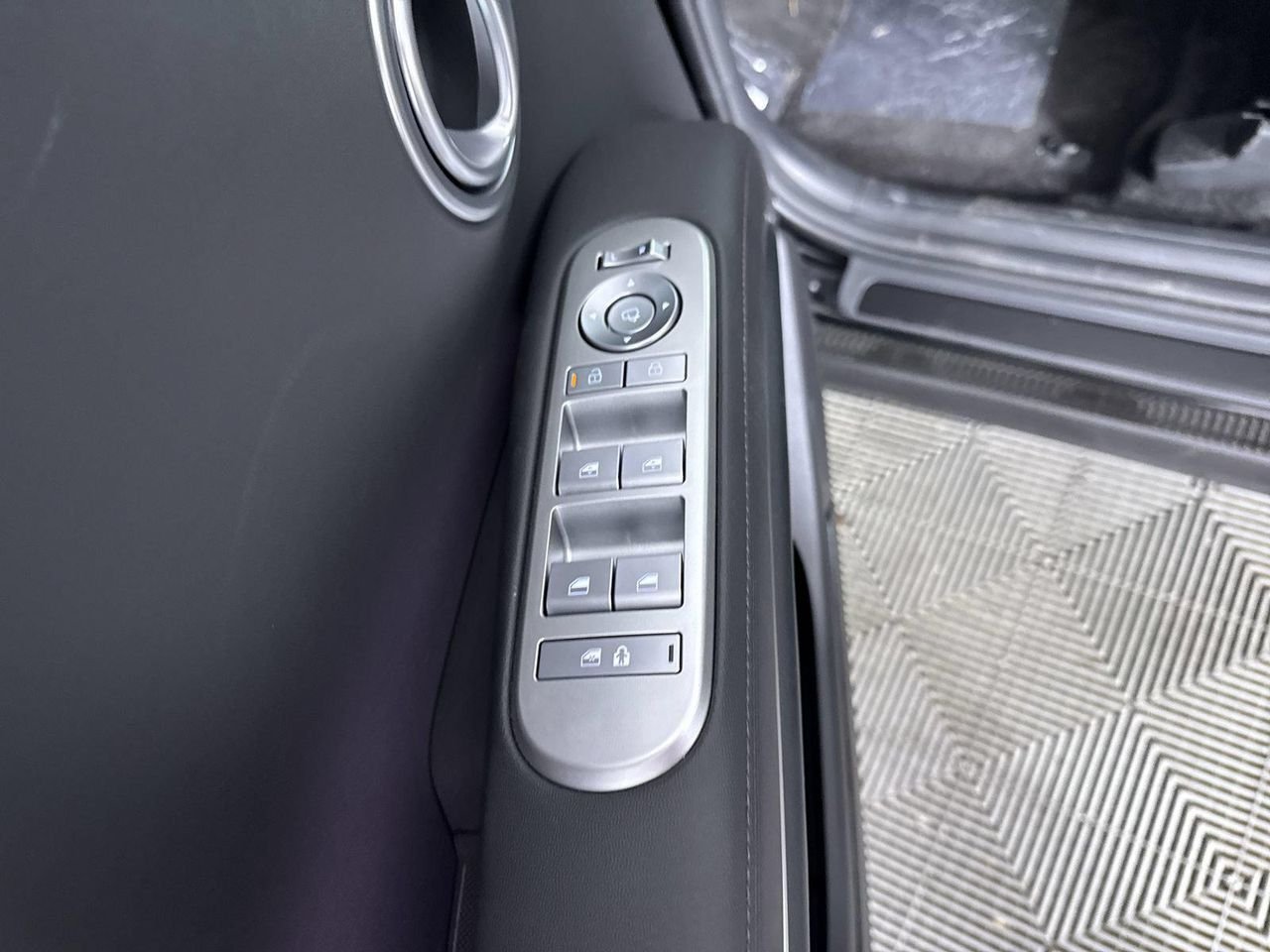 New 2026 Abyss Black Pearl Hyundai Limited AWD image 25