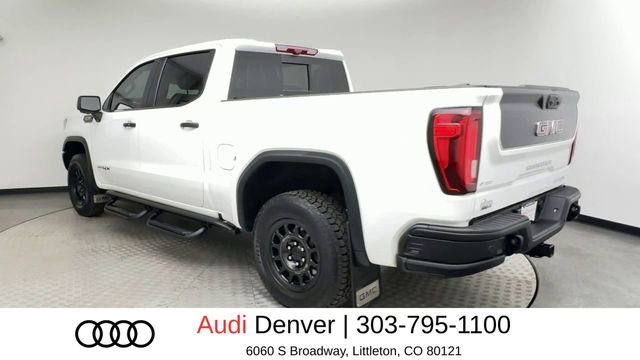Used 2024 White GMC AT4X image 4
