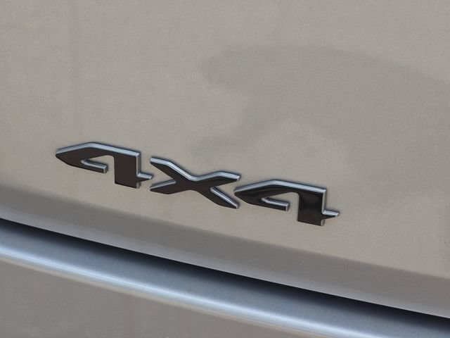 New 2026 Silver Zynith Jeep Limited Altitude image 27
