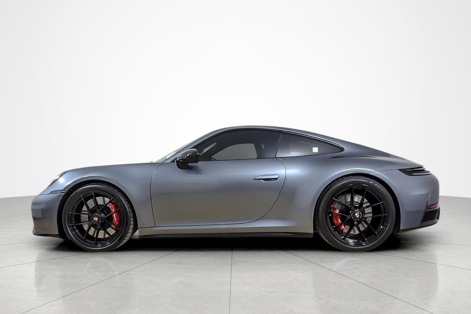 Used 2026 GRAY Porsche Carrera 4 GTS Coupe image 2