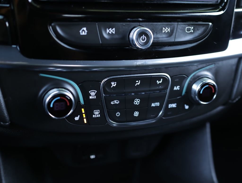 Used 2023 Northsky Blue Metallic Chevrolet LT Cloth image 15