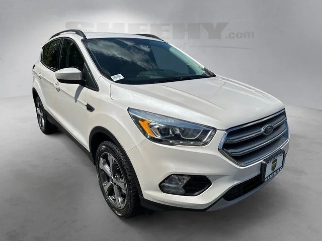 Used 2017 Ford Escape SE with VIN 1FMCU9G91HUE30811 for sale in Warrenton, VA