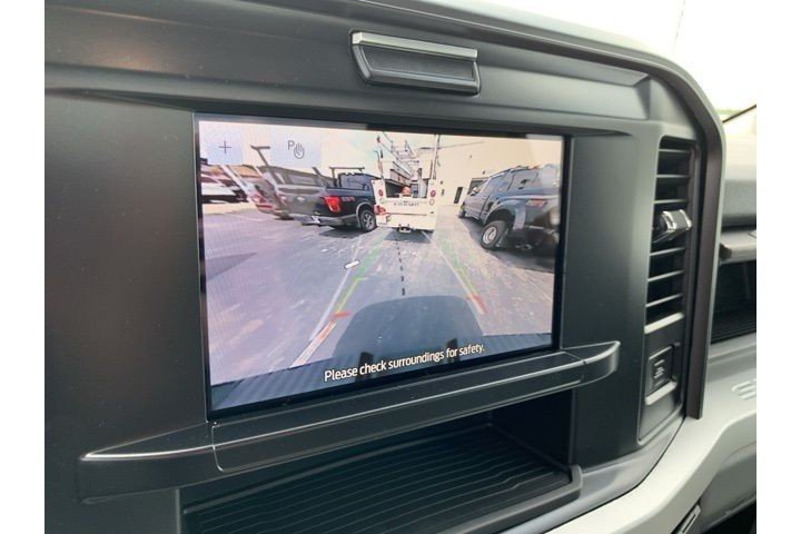 New 2026 Agate Black Metallic Ford XLT image 17