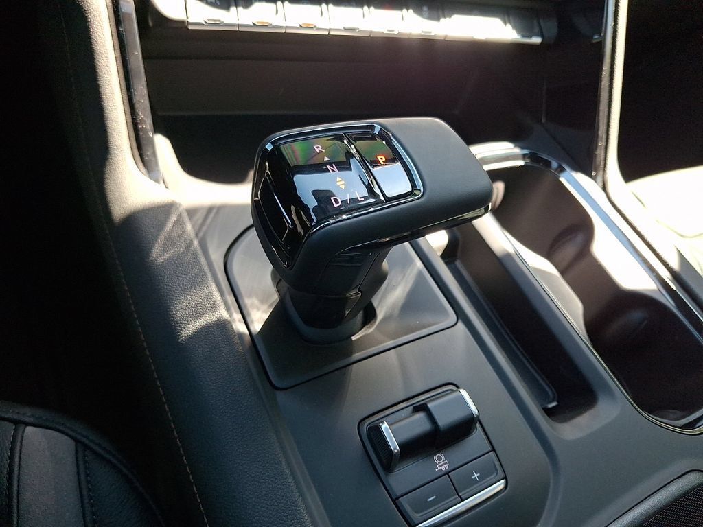 2026 GMC Sierra 1500 AT4 - Photo 9