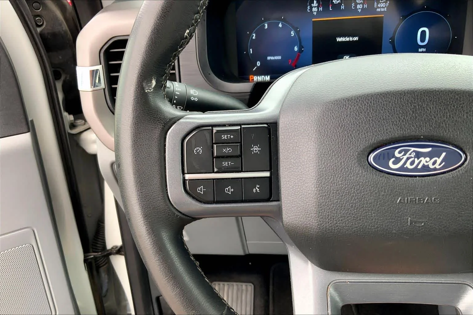 Used 2024 Avalanche Ford XLT image 23