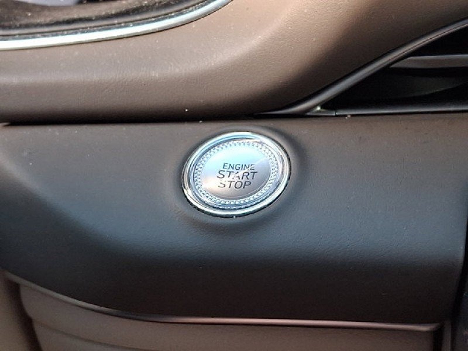Certified Used 2023 Savile Silver Genesis PRESTIGE 20 image 25