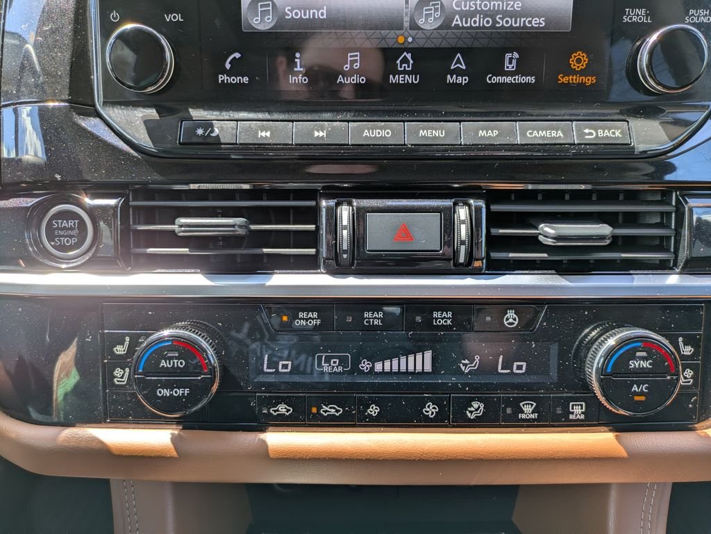 Used 2024 Black Nissan Platinum image 34