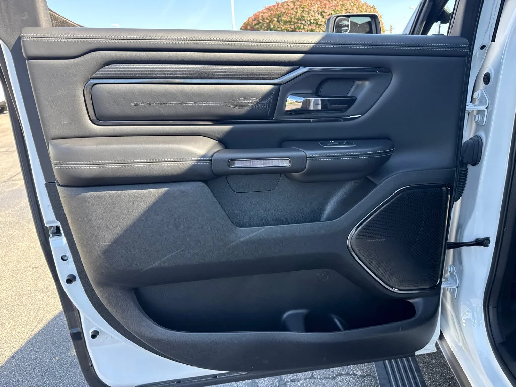 2023 RAM Ram 1500 Pickup Limited - Photo 30