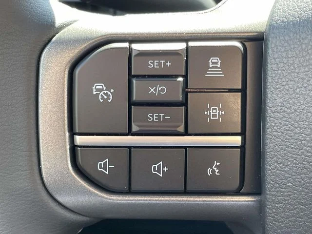 New 2026 Carbonized Gray Metallic Ford XLT image 20