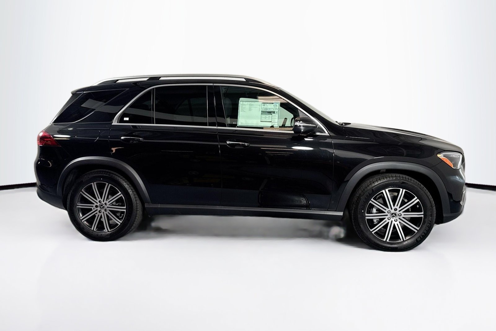 New 2026 Obsidian Black Metallic Mercedes-Benz GLE 350 image 4
