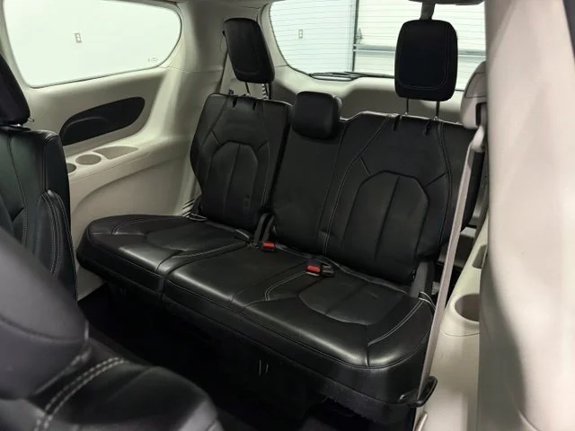 Used 2024 White Chrysler Touring L image 30