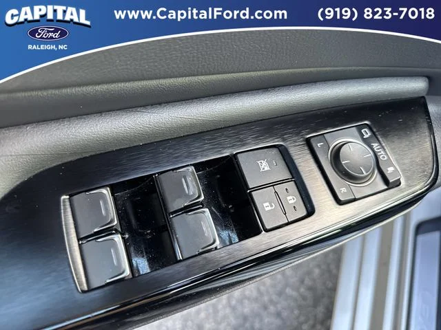 Used 2022 Beige Lexus 350 Ultra Luxury image 20