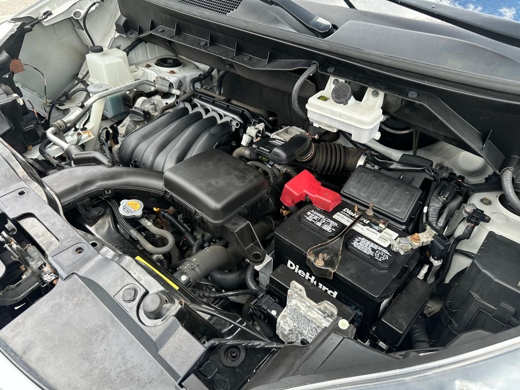 Used 2020 White Nissan S image 26
