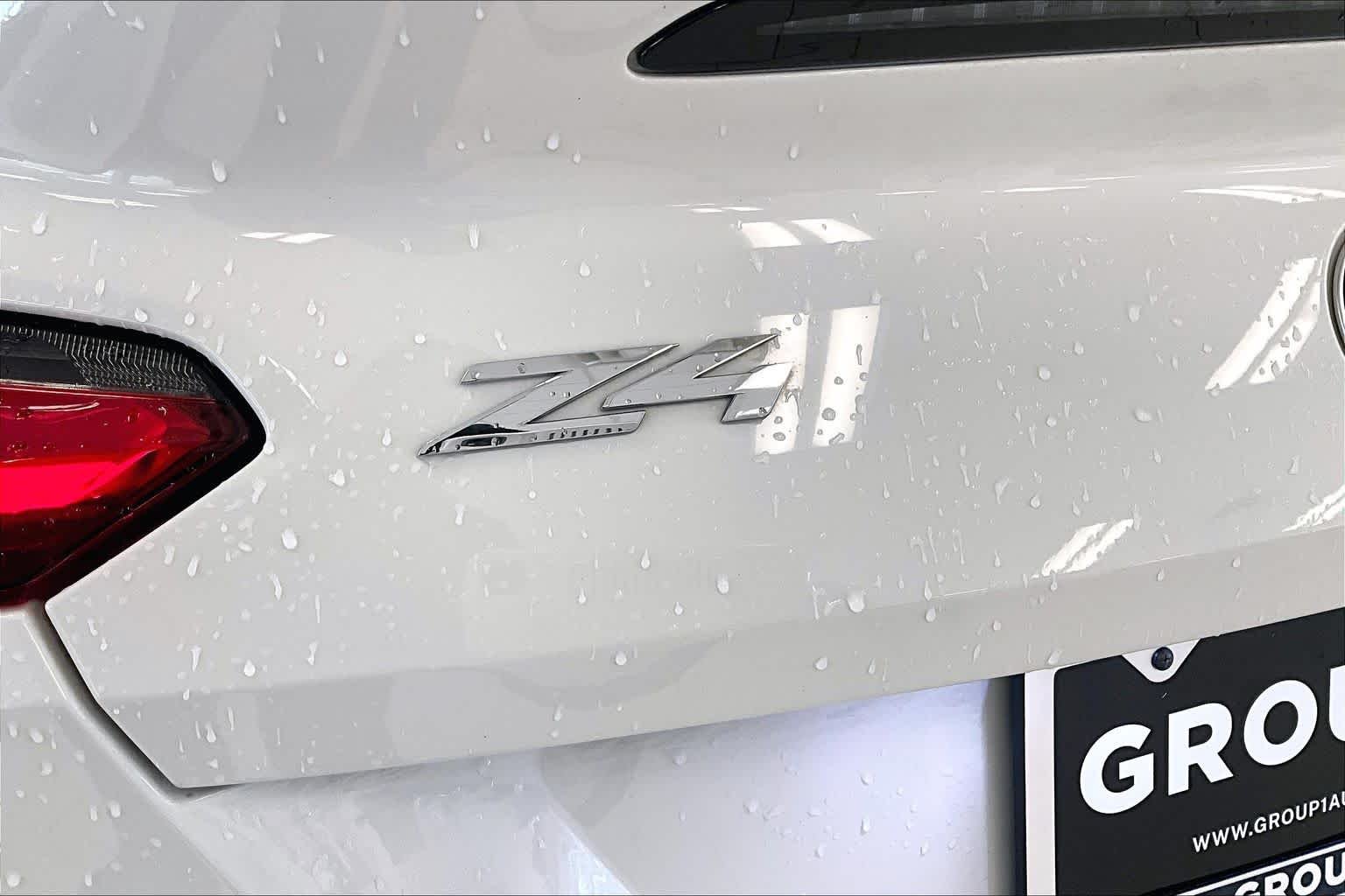 Used 2023 Alpine White BMW sDrive30i image 26