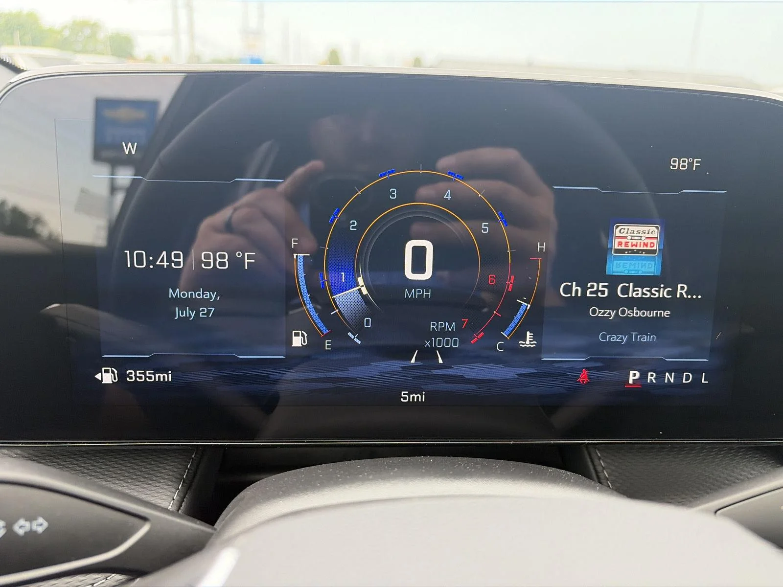 New 2027 Mosaic Black Metallic Chevrolet LT image 16