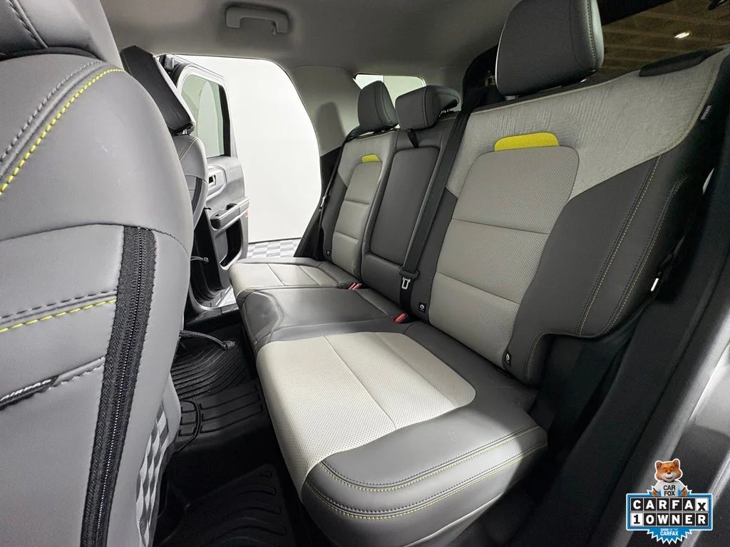 Used 2025 Gray Ford Badlands image 28