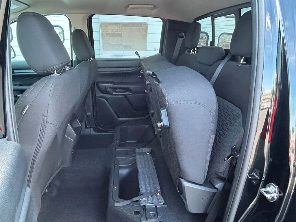 New 2026 Shadow Black Ford XLT image 23