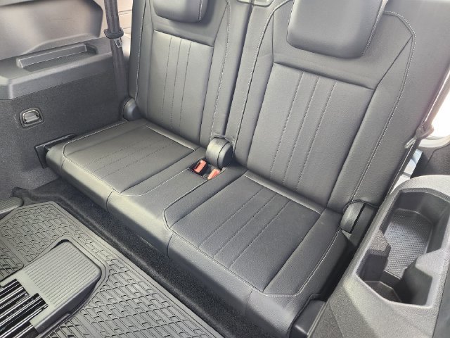car-gallery-32
