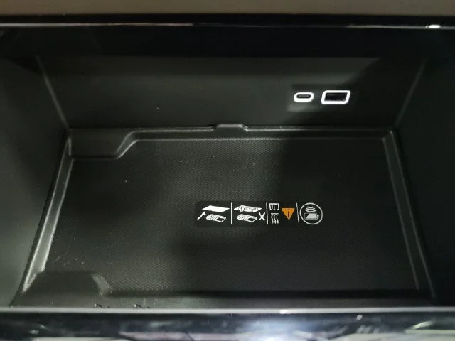 Used 2026 Silver GMC Elevation image 31