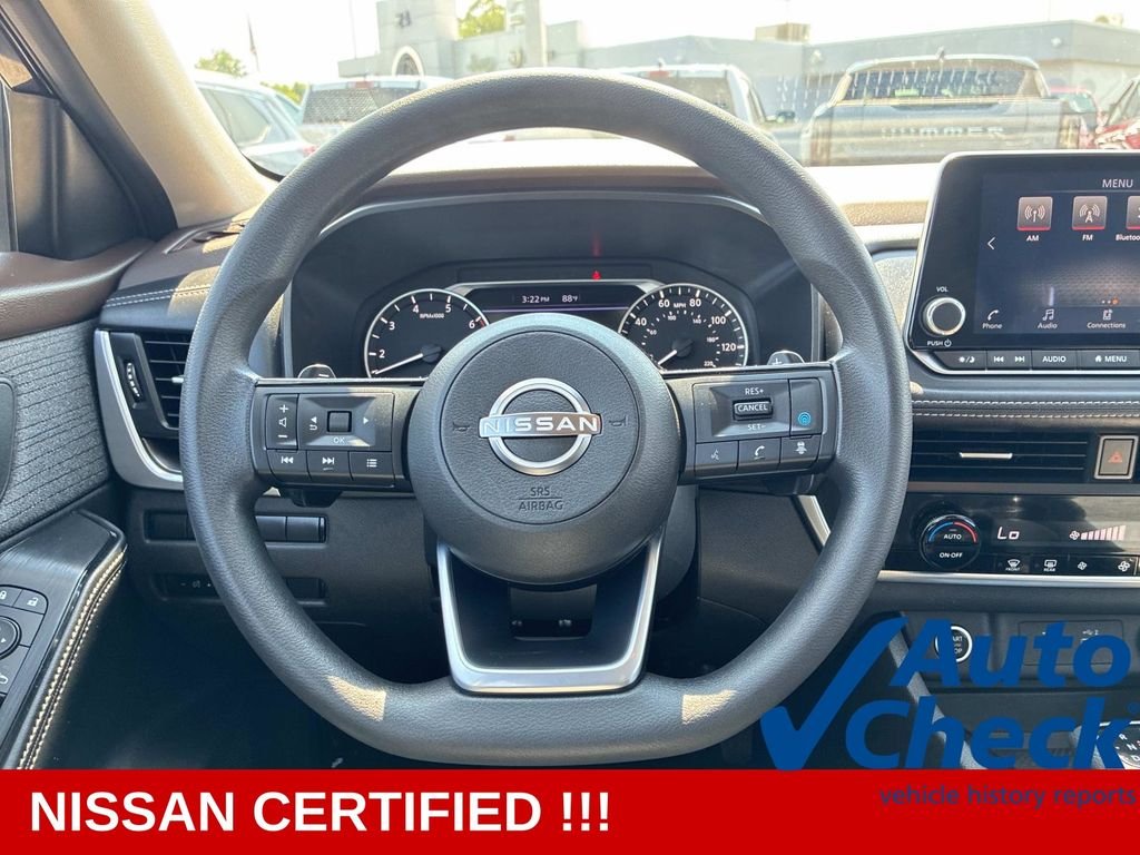 Used 2023 Black Nissan SV image 17