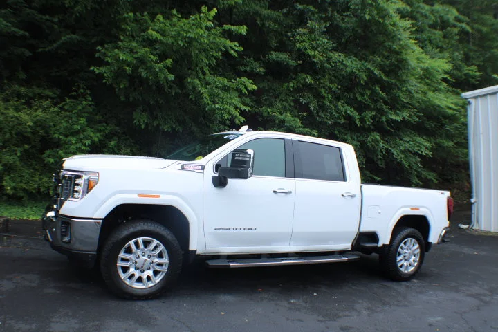 Certified Used 2023 Summit White GMC SLT image 4