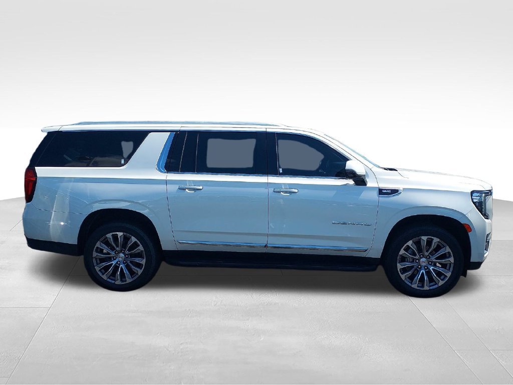Used 2021 White GMC Denali image 6