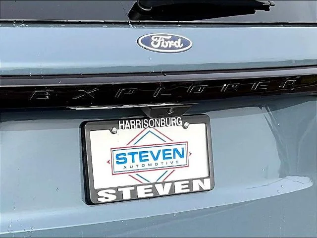 New 2027 Vapor Blue Metallic Ford ST-Line image 52