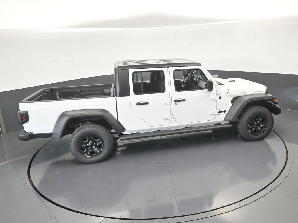 New 2026 Bright White Clear-Coat Exterior Paint Jeep Sport image 43