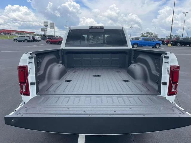 2025 RAM 2500 Big Horn - Photo 10