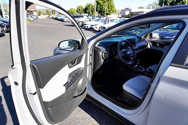 Used 2023 Silver Hyundai SEL image 35