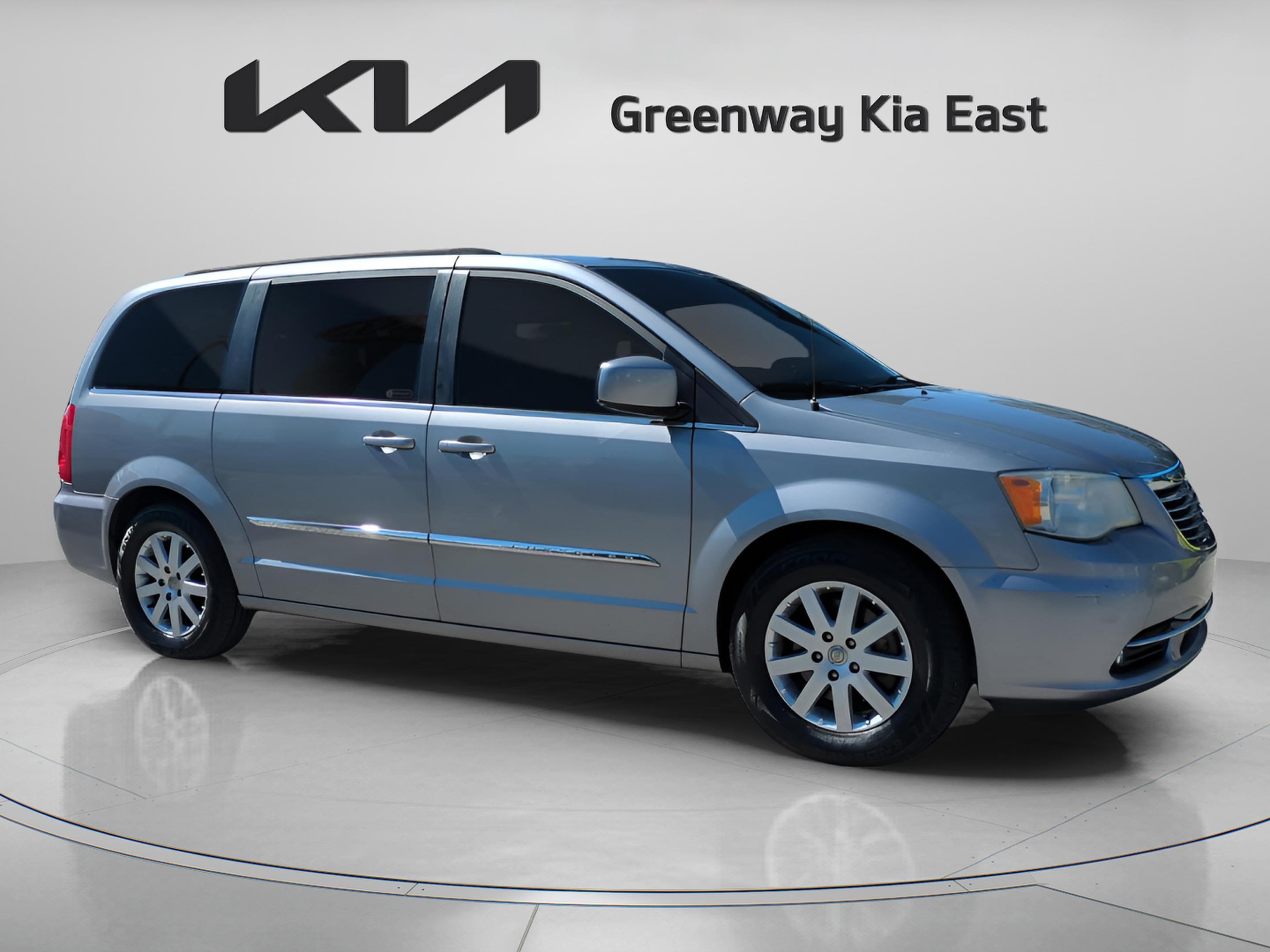 2014 Chrysler Town & Country Touring