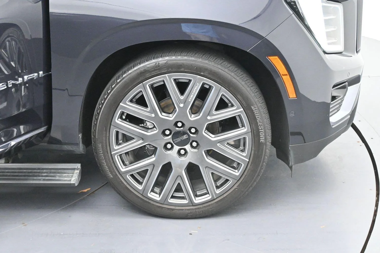 Used 2025 Titanium Rush Metallic GMC Denali Ultimate image 41